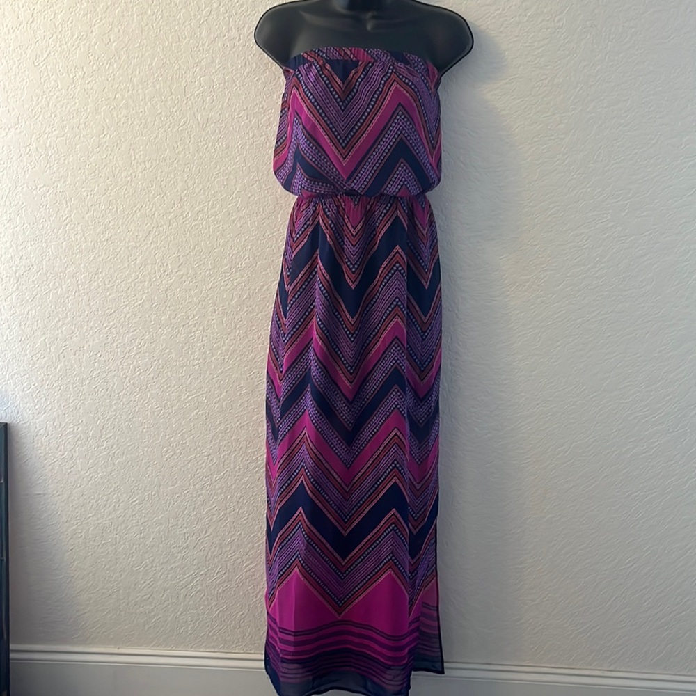 Express Strapless Tube Chevron Summer Maxi Dress Medium.
